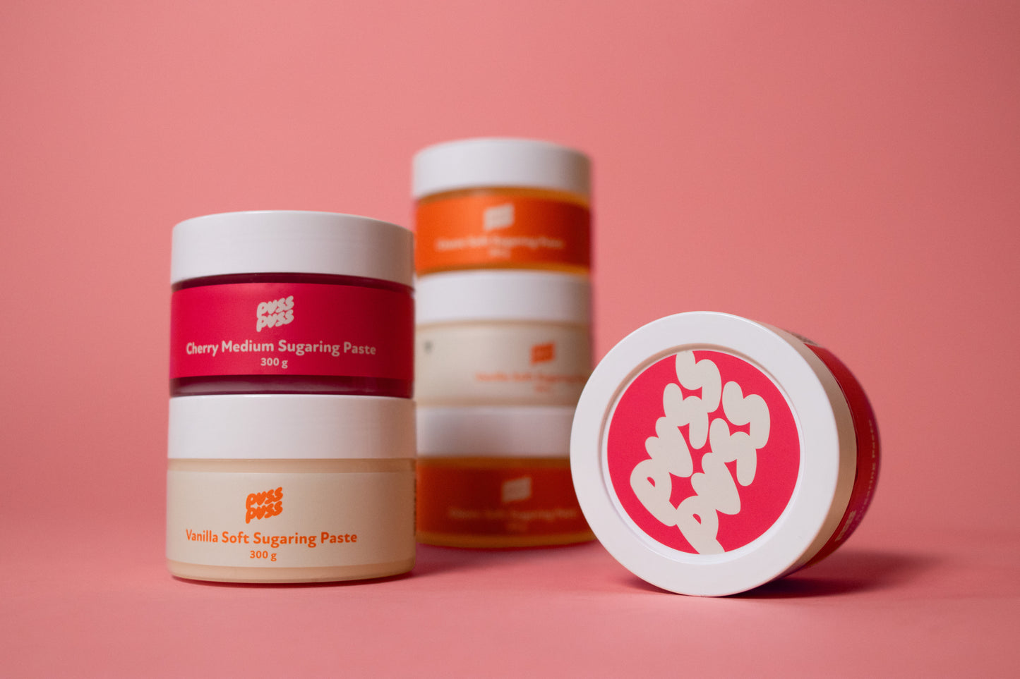 Puss Puss Cherry Medium Sugaring Paste -sokerointimassa 300 g